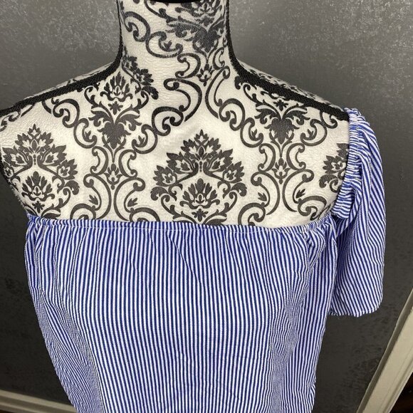 NWT Parisian blue and white striped off the shoulder top/blouse. size small - Picture 2 of 7